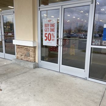 Rack Room Shoes - Men's Clothing Near Me - Kissimmee, Florida Rack Room Shoes - Men's Clothing Near Me - Kissimmee, Florida