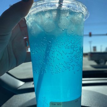 Swig - Shark attack - Desserts Near Me - Yukon, Oklahoma