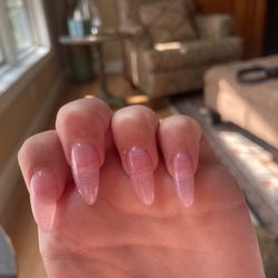Tami Family Nails