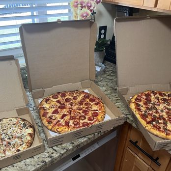 Pinole Pizza House - Pizza Near Me - Pinole, California