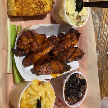 Moe's Original Bar B Que - Wing Platter - Barbeque Near Me - Woodfin, North Carolina Moe's Original Bar B Que - Wing Platter - Barbeque Near Me - Woodfin, North Carolina