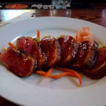 Mulligans on the Blue - Seared ahi - Irish Near Me - Kihei, Hawaii Mulligans on the Blue - Seared ahi - Irish Near Me - Kihei, Hawaii