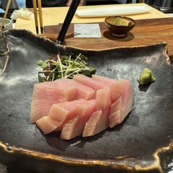 Sushi Blue Wave - Hamachi - Sushi Bars Near Me - Lihue, Hawaii Sushi Blue Wave - Hamachi - Sushi Bars Near Me - Lihue, Hawaii