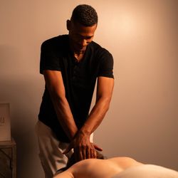 Spa Sydell Integrative Aesthetics - From relaxation to rejuvenation, Spa Sydell offers customized massage designed to meet all clients goals.