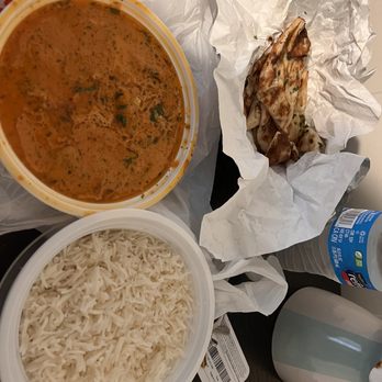 Bombay To Burgh - Chicken Tikka Masala and Garlic Naan - Indian Near Me - Pittsburgh, Pennsylvania Bombay To Burgh - Chicken Tikka Masala and Garlic Naan - Indian Near Me - Pittsburgh, Pennsylvania
