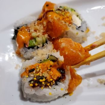 Shin Ramen and Sushi - Humber Roll - Ramen Near Me - Etobicoke, Ontario Shin Ramen and Sushi - Humber Roll - Ramen Near Me - Etobicoke, Ontario