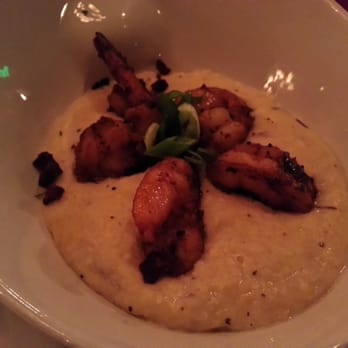 Old Skool Cafe - shrimp in grits - Soul Food Near Me - San Francisco, California Old Skool Cafe - shrimp in grits - Soul Food Near Me - San Francisco, California