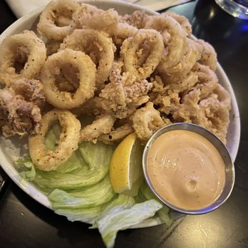 Teller's Bar and Lounge - Calamari - International Near Me - Toronto, Ontario