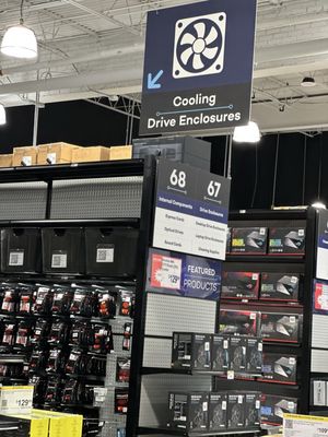 Micro Center by null