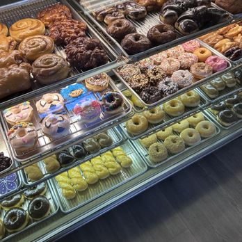 Honeys Donuts - Donuts - Donuts Near Me - Elk Grove, California
