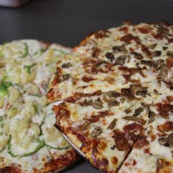 Daroo's Pizza - Bagley - Pizza's