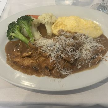 Acqua e Farina - Chicken Marsala - Italian Near Me - Hayward, California Acqua e Farina - Chicken Marsala - Italian Near Me - Hayward, California