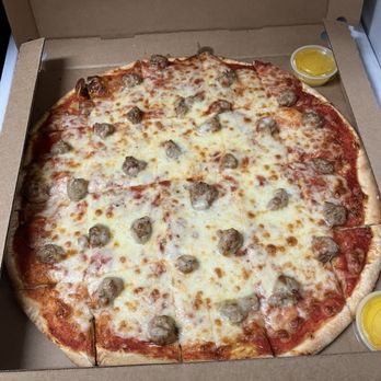 Lil Bella's Pizza - Pizza Near Me - Lasalle, Illinois Lil Bella's Pizza - Pizza Near Me - Lasalle, Illinois