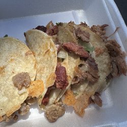 Tacos 210 - Queso Tacos