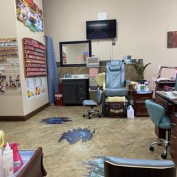 Pedicure chair, Gel polish selection Pedicure chair, Gel polish selection