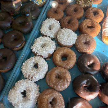 Coffee Lodge & Bakery - Donuts - Coffee & Tea Near Me - Plymouth, Indiana Coffee Lodge & Bakery - Donuts - Coffee & Tea Near Me - Plymouth, Indiana