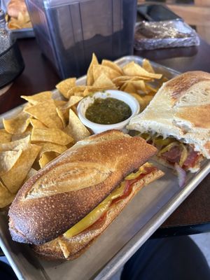 48 North Pizzeria by null