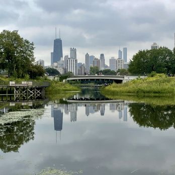 Lincoln Park Zoo - Zoos Near Me - Chicago, Illinois Lincoln Park Zoo - Zoos Near Me - Chicago, Illinois