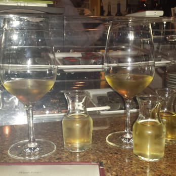 Swirl On the Square - Our Yelp Flights :) - Wine Bars Near Me - Livermore, California