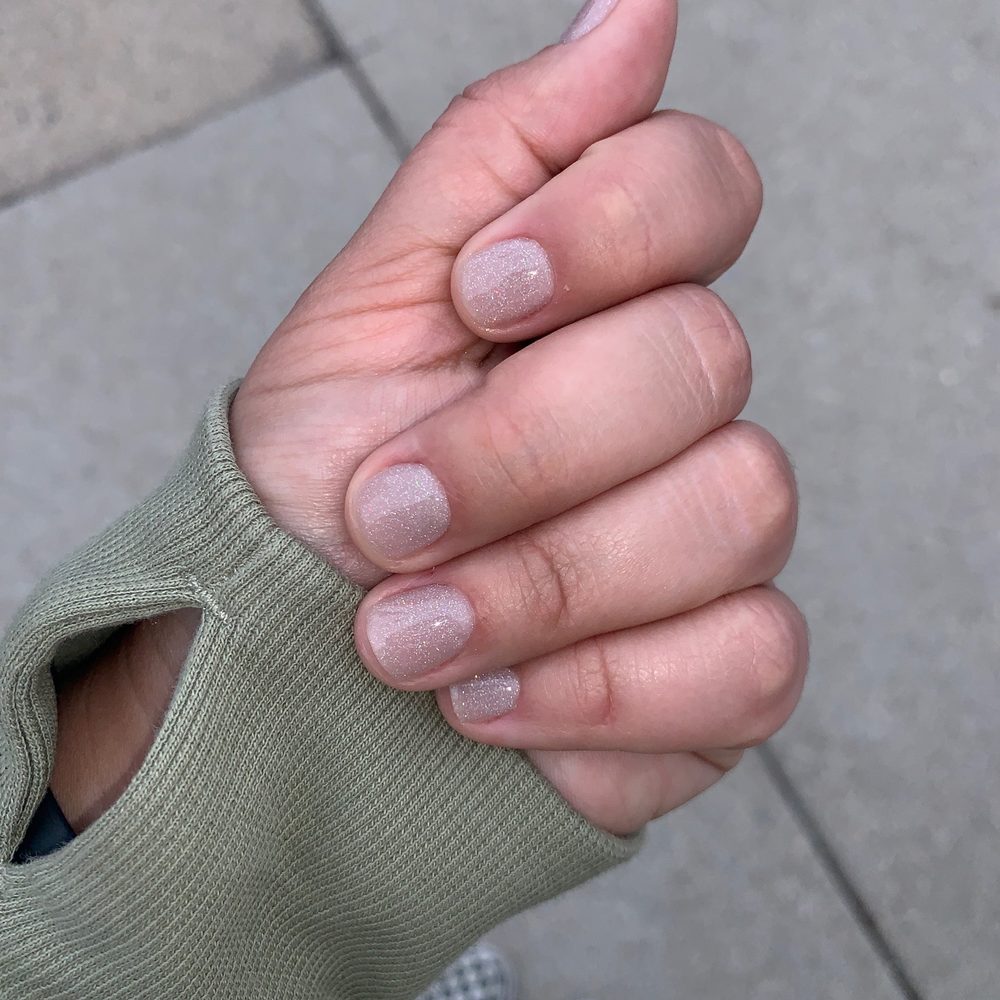 Boxi Nails - Powder manicure - Nail Salons Near Me - Chicago, Illinois