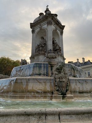 Église Saint-Sulpice by null