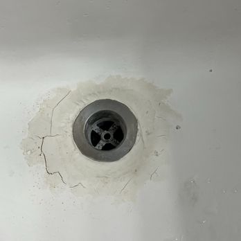 Kitchen And Bath Refinishing - Before, cracks around drain - Refinishing Services Near Me - Panorama City, California Kitchen And Bath Refinishing - Before, cracks around drain - Refinishing Services Near Me - Panorama City, California
