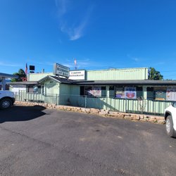 Pinewood Bar & Grill
