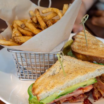 McLoone's Boathouse - BLT - New American Near Me - West Orange, New Jersey McLoone's Boathouse - BLT - New American Near Me - West Orange, New Jersey