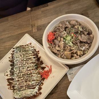 DokoDemo - Okonomiyaki and beef rice bowl - Ramen Near Me - New York, New York