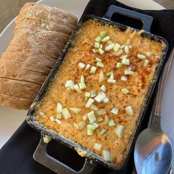 Vivian's - buffalo chicken dip - Cafes Near Me - Baltimore, Maryland