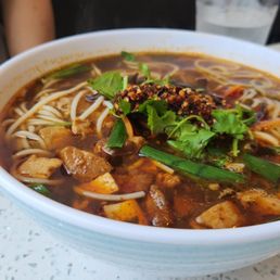 Small Pot Rice Noodle