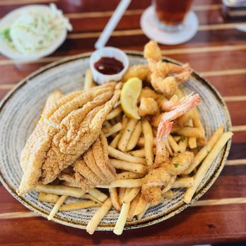 Pappas Seafood House - Shrimp & Catfish - Impeccable - Seafood Near Me - Webster, Texas