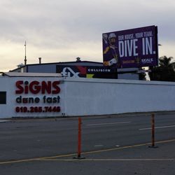 Signs Done Fast 38 Photos 66 Reviews Advertising 3205
