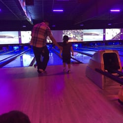Bowlero Los Angeles - Daddy and daughter bowling time!