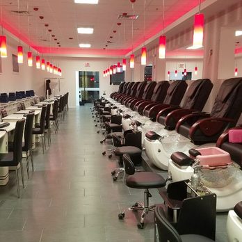 Xpression Nail Spa - Nail Salons Near Me - Skokie, Illinois Xpression Nail Spa - Nail Salons Near Me - Skokie, Illinois