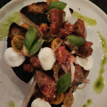 Via Locusta - Italian Near Me - Philadelphia, Pennsylvania