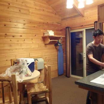 Bryce Country Cabins - dining table with kitchenette (stove, microwave, toaster provided) - Vacation Rentals Near Me - Tropic, Utah Bryce Country Cabins - dining table with kitchenette (stove, microwave, toaster provided) - Vacation Rentals Near Me - Tropic, Utah