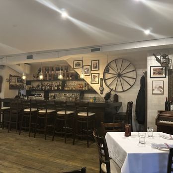 Trattoria Ora - Bar area - Italian Near Me - Astoria, New York Trattoria Ora - Bar area - Italian Near Me - Astoria, New York
