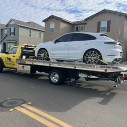Pro's Towing