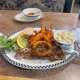 NY New York Steak* (640 cals.) NY New York Steak* (640 cals.)