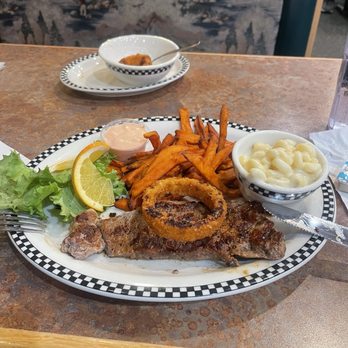 Black Bear Diner West Jordan - NY New York Steak* (640 cals.) - American Near Me - West Jordan, Utah Black Bear Diner West Jordan - NY New York Steak* (640 cals.) - American Near Me - West Jordan, Utah