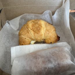 Ham and cheese croissant