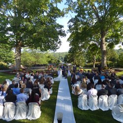 Lake Mohawk Golf Club - Weddings here are simply beautiful! Custom menus, picture-perfect scenery, and our attention to detail make it special for you.