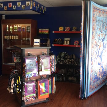 Planet RYO - Gifts & other accessories - Tobacco Shops Near Me - West Chester, Pennsylvania Planet RYO - Gifts & other accessories - Tobacco Shops Near Me - West Chester, Pennsylvania