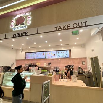 Pinkberry Valley Fair Mall - Go in here very often, love everything about this place. Pudding is a 10 drinks is a 10 - Ice Cream & Frozen Yogurt Near Me - Santa Clara, California Pinkberry Valley Fair Mall - Go in here very often, love everything about this place. Pudding is a 10 drinks is a 10 - Ice Cream & Frozen Yogurt Near Me - Santa Clara, California