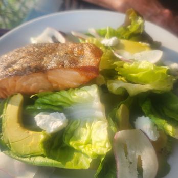 Perch - Lettuce cup salad with Salmon - Lounges Near Me - Los Angeles, California