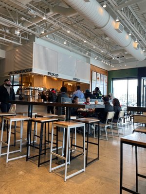 Shake Shack Menlo Park by null