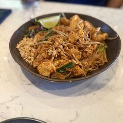 Beau Thai - Tennyson