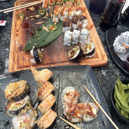 C3. Philadelphia Roll(8pcs)