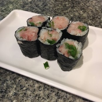 Cha Cha Sushi - Hamachi roll - Sushi Bars Near Me - San Jose, California